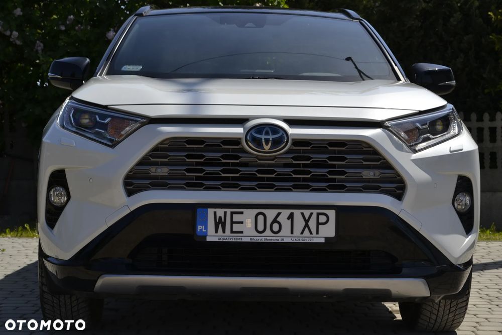 Toyota RAV4 - 6