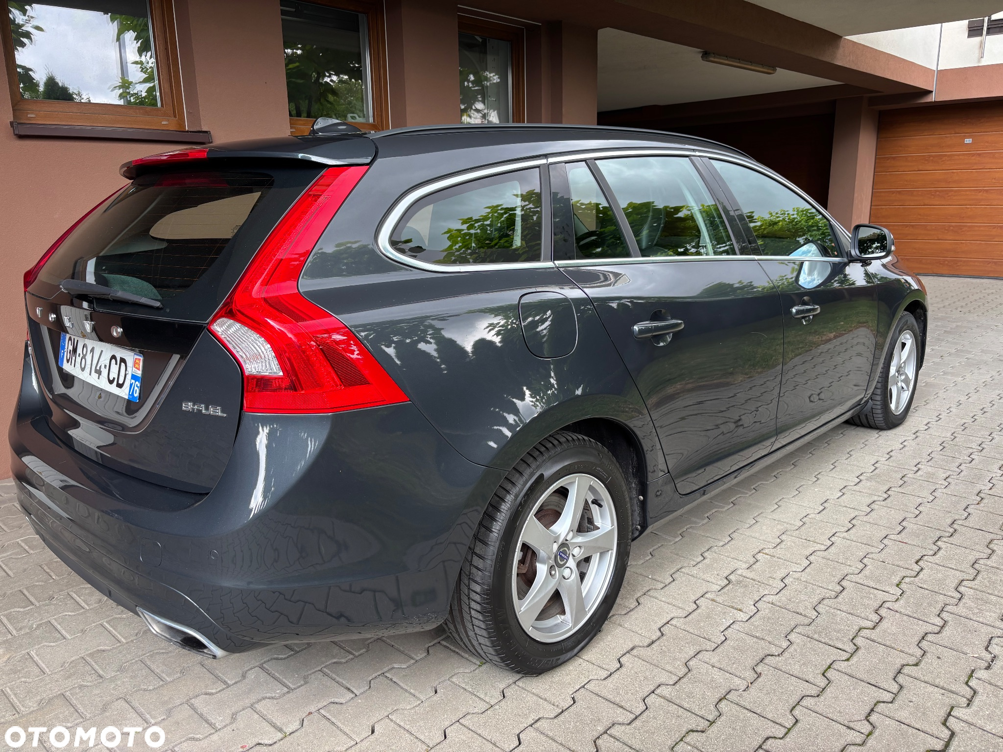 Volvo V60 T5 Drive-E Dynamic Edition (Momentum) - 10