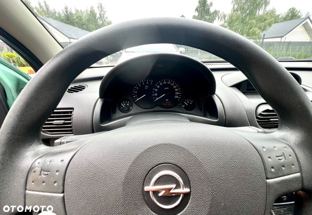 Opel Corsa 1.2 16V Comfort - 8