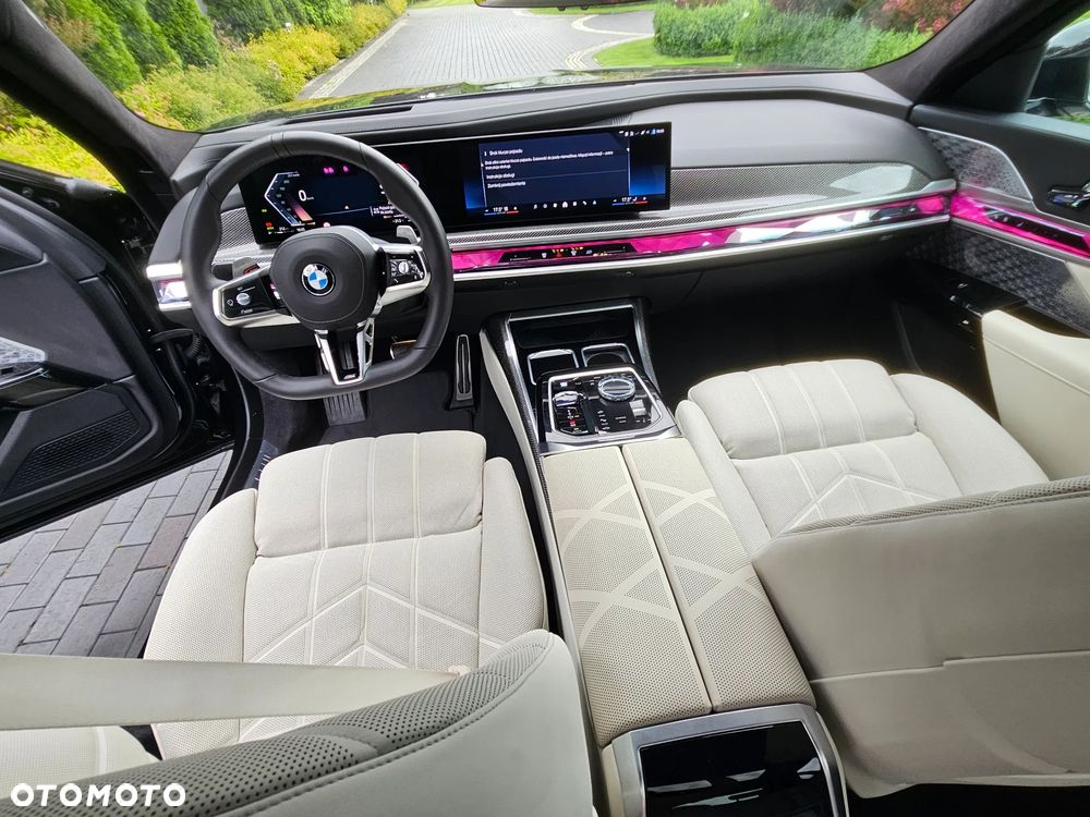 BMW Seria 7 740d xDrive mHEV sport - 23