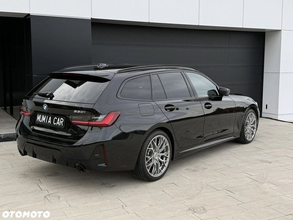 BMW Seria 3 330i xDrive M Sport sport - 38