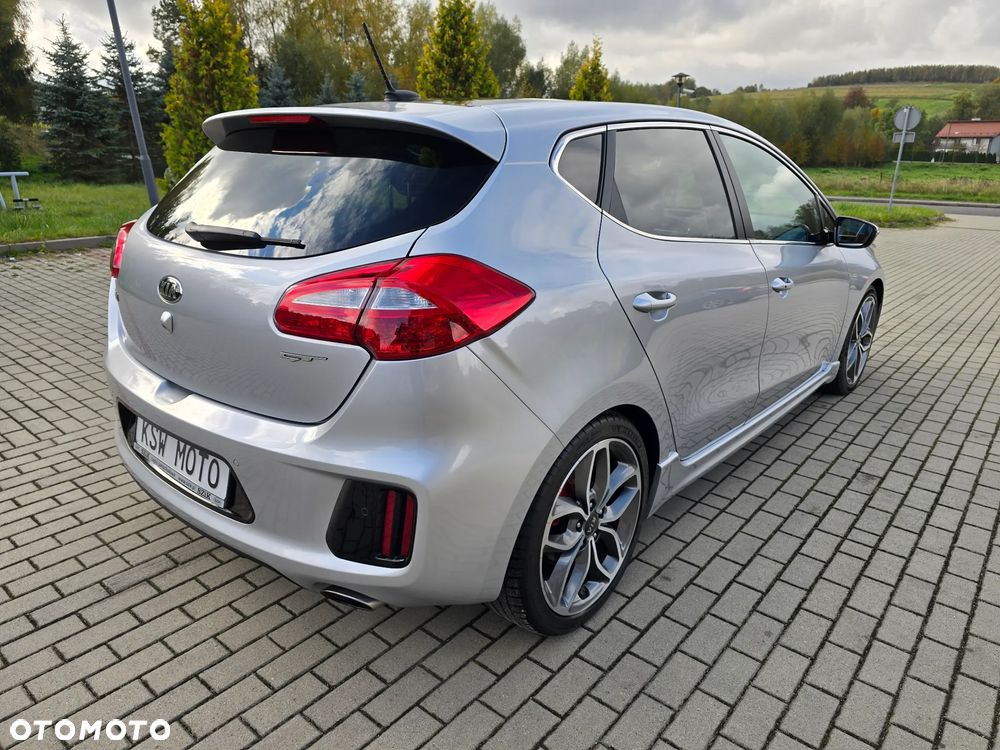 Kia Ceed Cee'd 1.6 T-GDI GT - 15