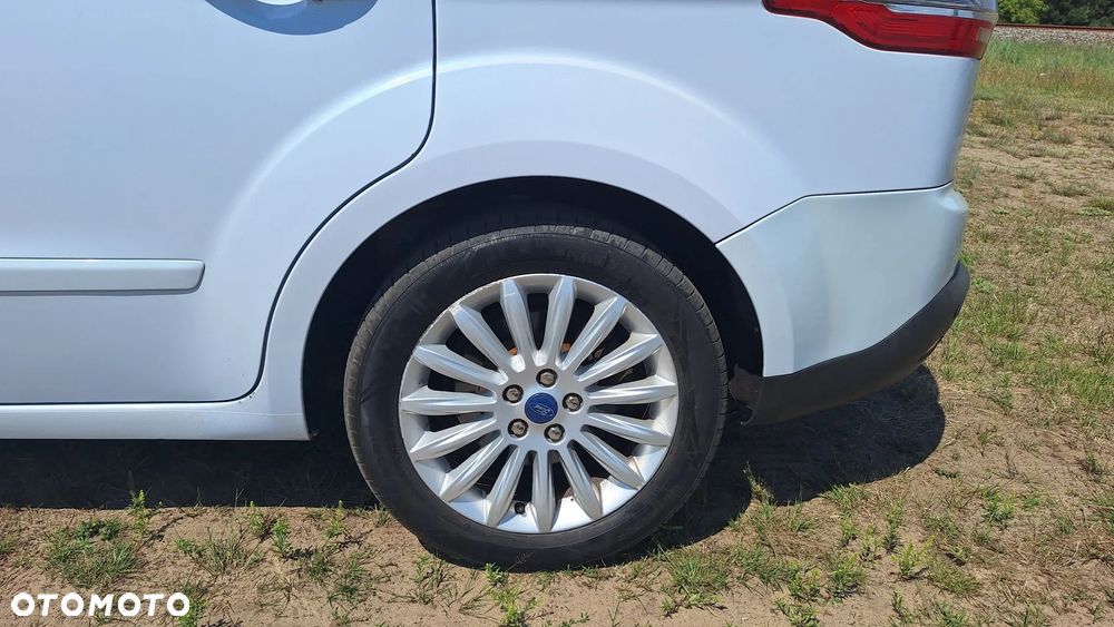Ford S-Max 2.0 TDCi DPF Titanium - 40