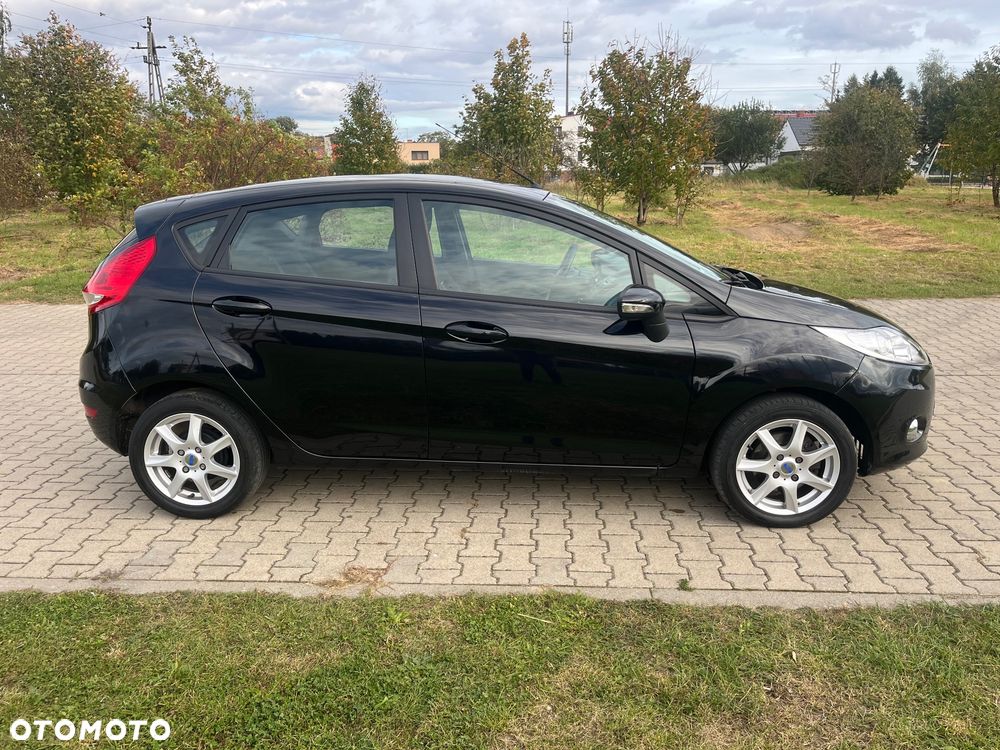 Ford Fiesta - 4