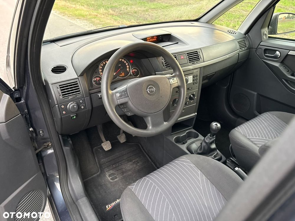 Opel Meriva 1.6 Enjoy - 22