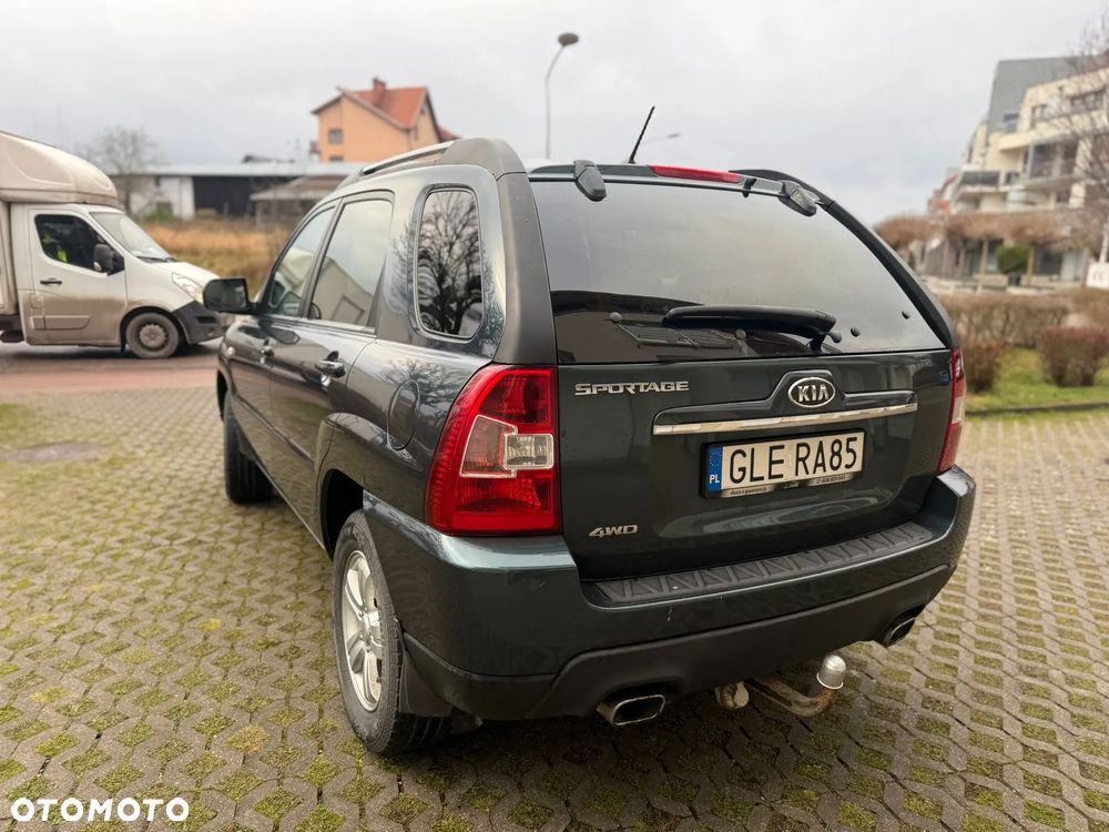 Kia Sportage 2.0 CRDI 4WD LX - 12