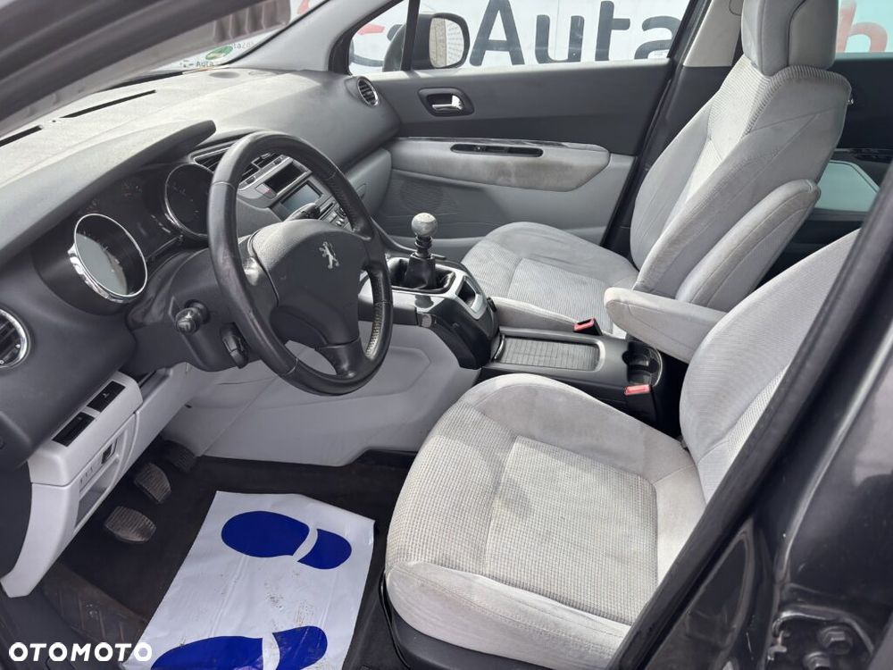 Peugeot 5008 HDI FAP 110 Premium - 10