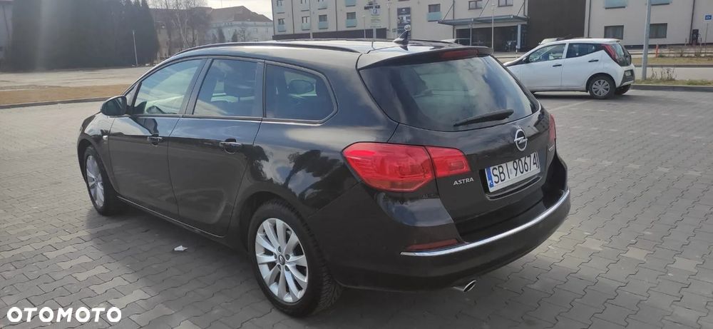 Opel Astra IV 2.0 CDTI Cosmo - 7