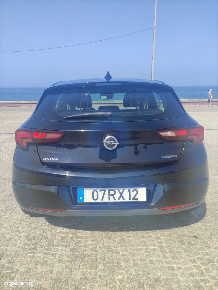 Opel Astra 1.4 T Innovation S/S - 2