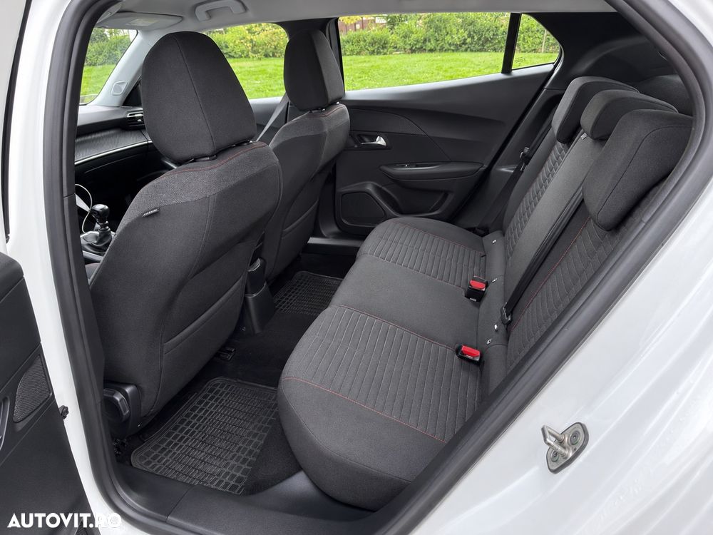 Peugeot 2008 - 6