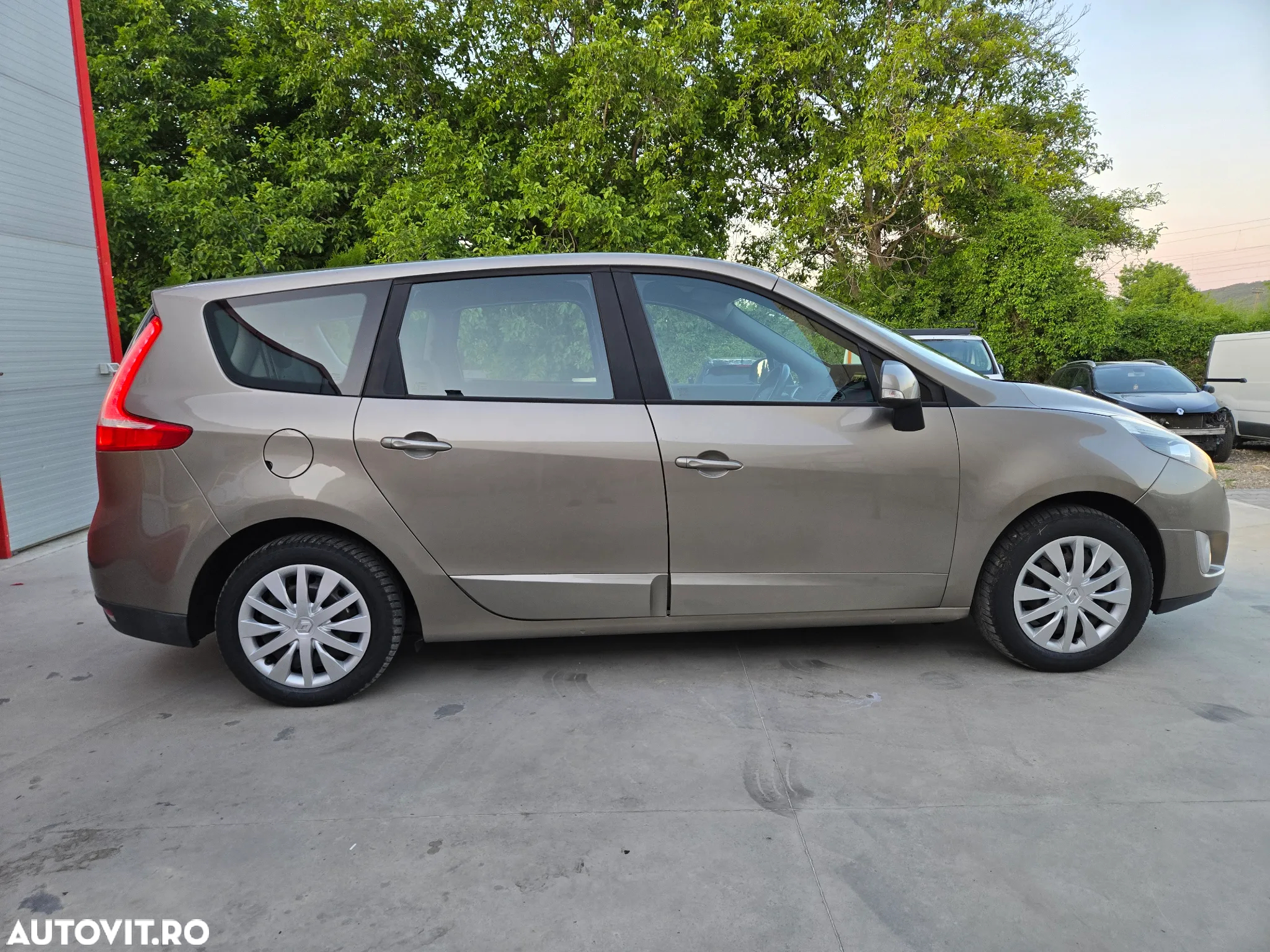 Renault Grand Scenic 1.5 dCi Expression - 16