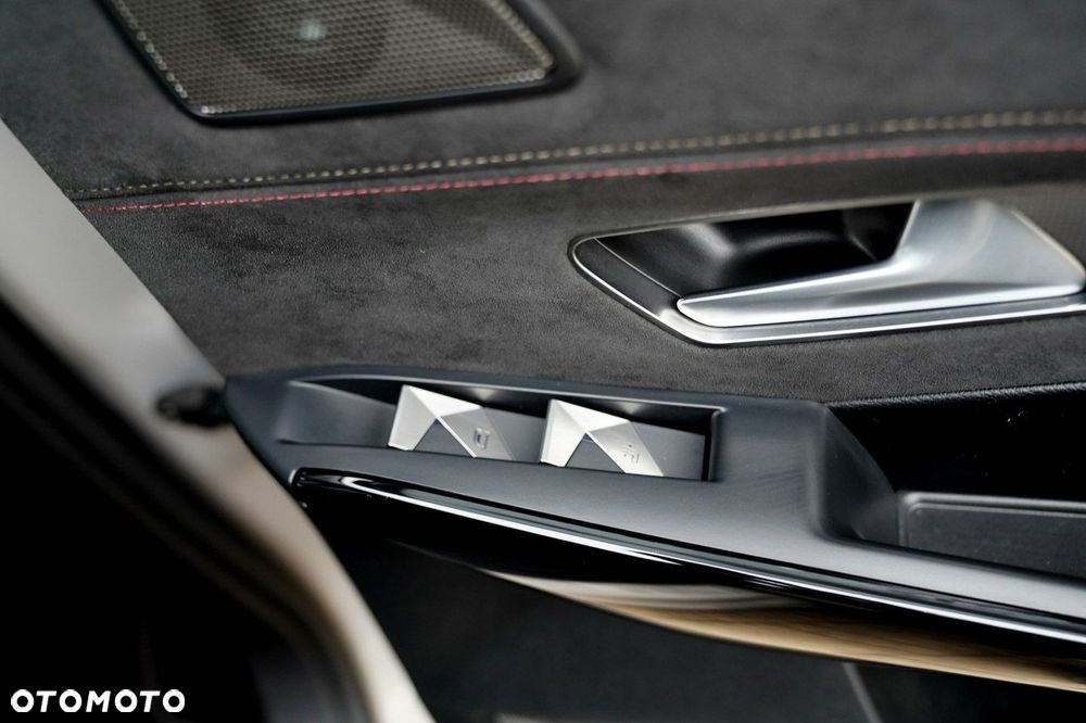 DS Automobiles DS 7 Crossback - 31