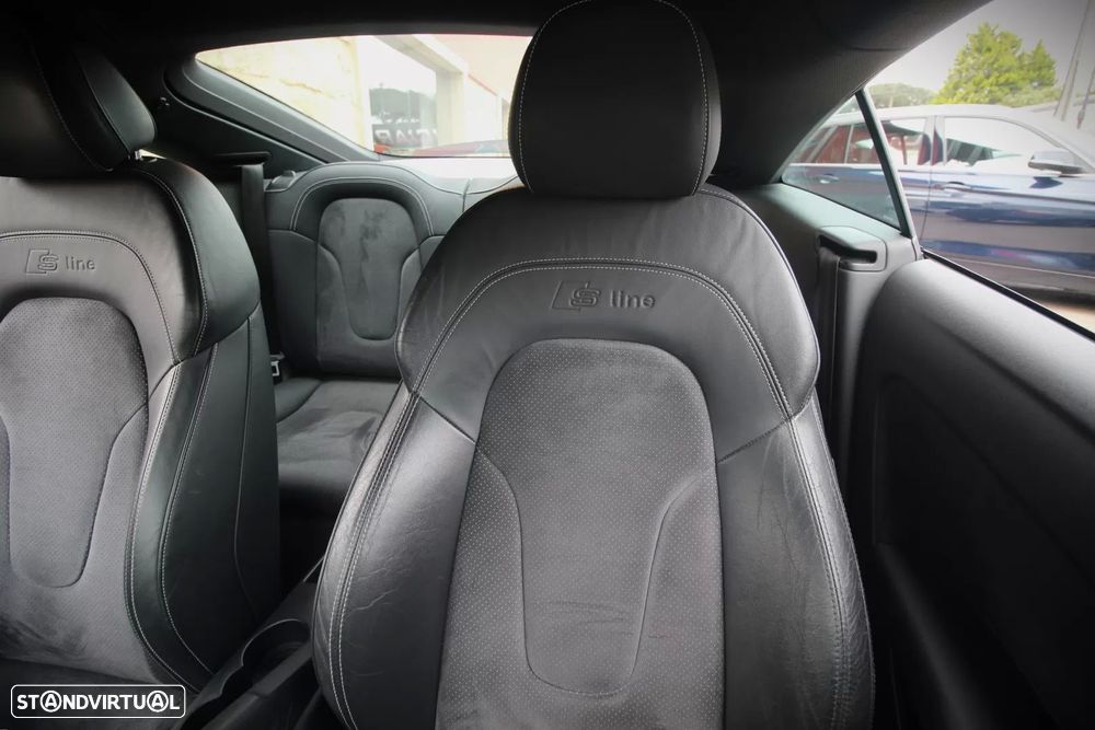 Audi TT Coupé 2.0 TDI quattro - 9