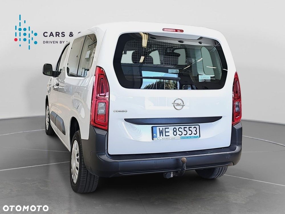 Opel Combo 1.5 DT Edition 102KM - 21