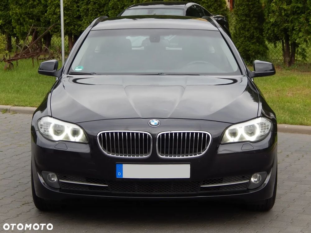 BMW Seria 5 520d - 5