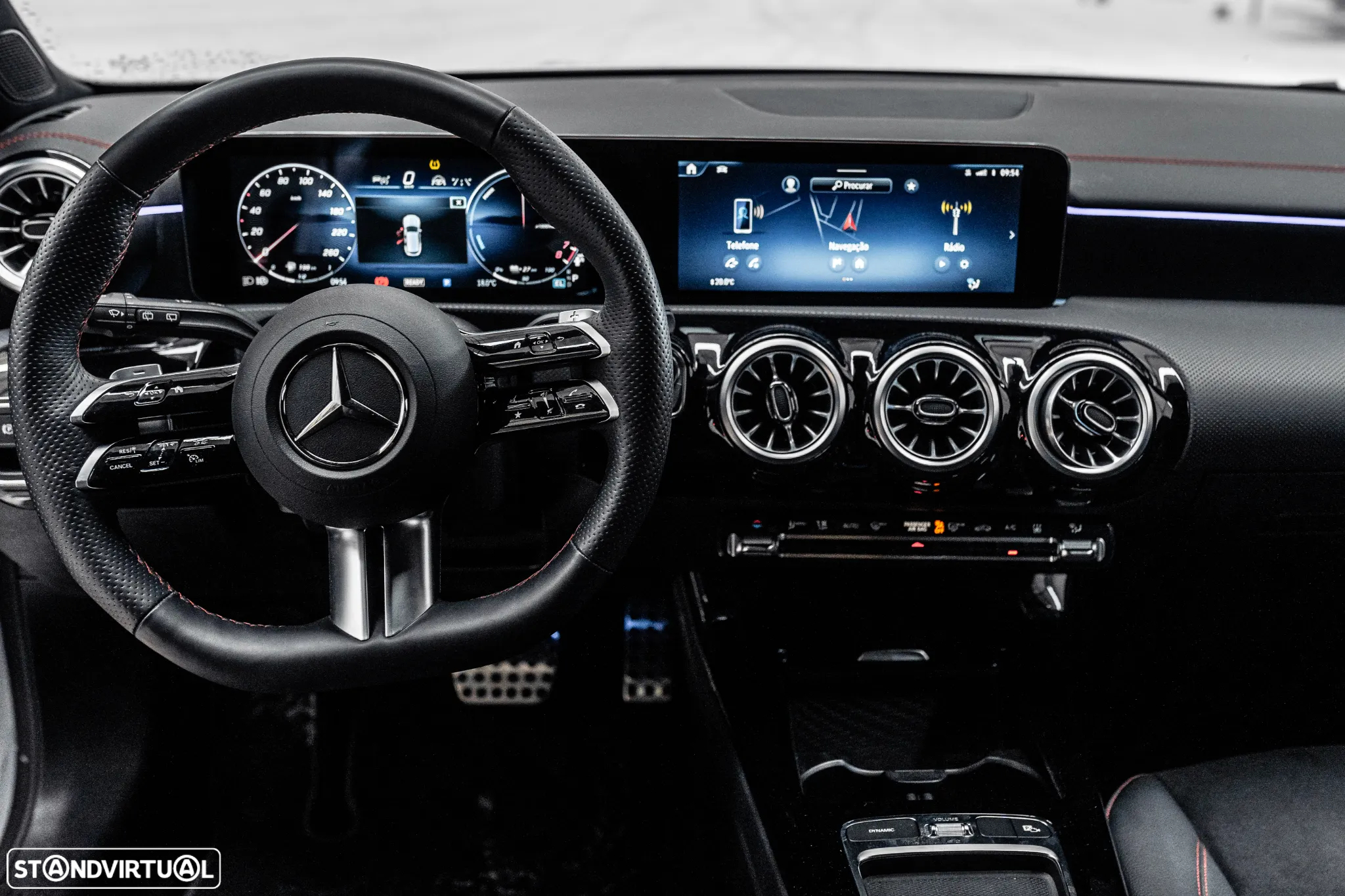 Mercedes-Benz CLA 250 e Shooting Brake 8G-DCT AMG Line Advanced Plus - 4