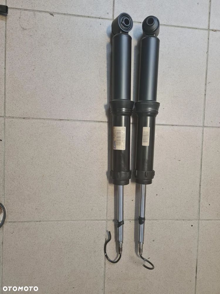 Amortyzator Tylni Audi A8 D4 - 1