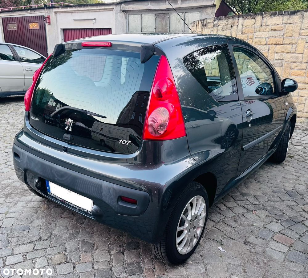 Peugeot 107 - 4