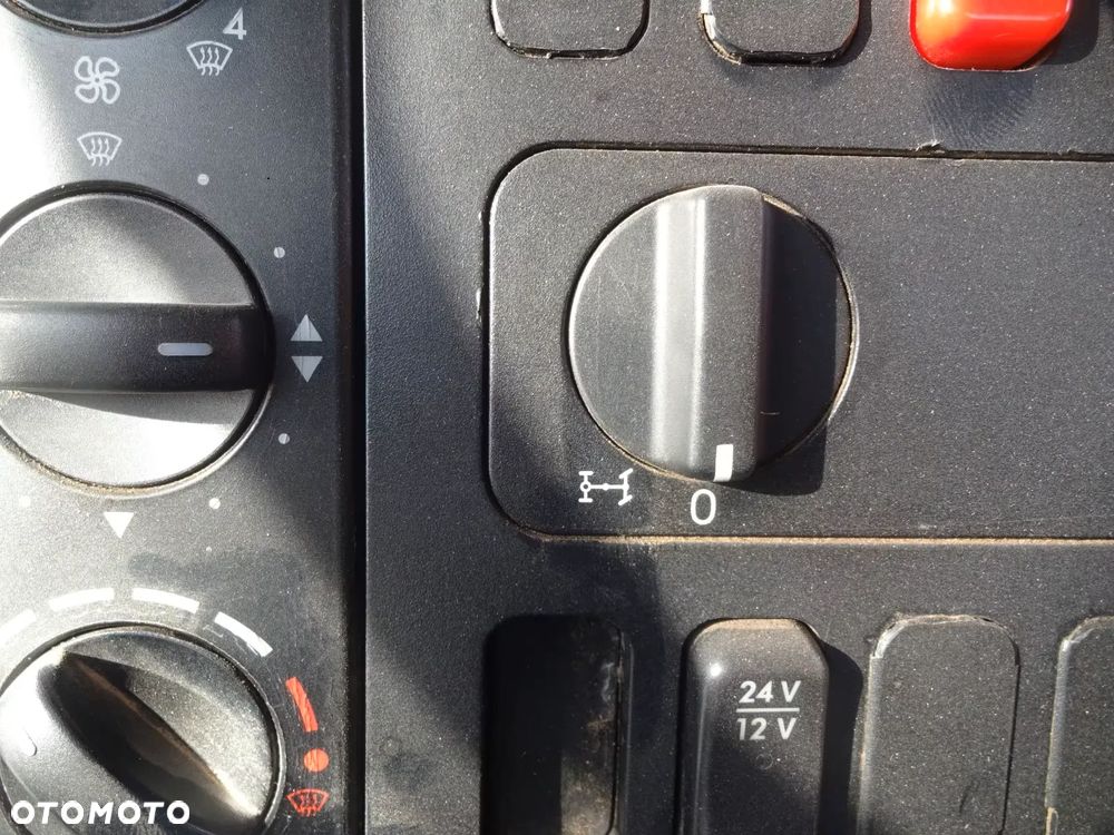 Mercedes-Benz ATEGO 4x2 1224 WYWROTKA KIPER miller + HDS dzwig żuraw PALFINGER + CZERPAK + WIDŁY // NISKI Potwierdzony przebieg!!! - 9