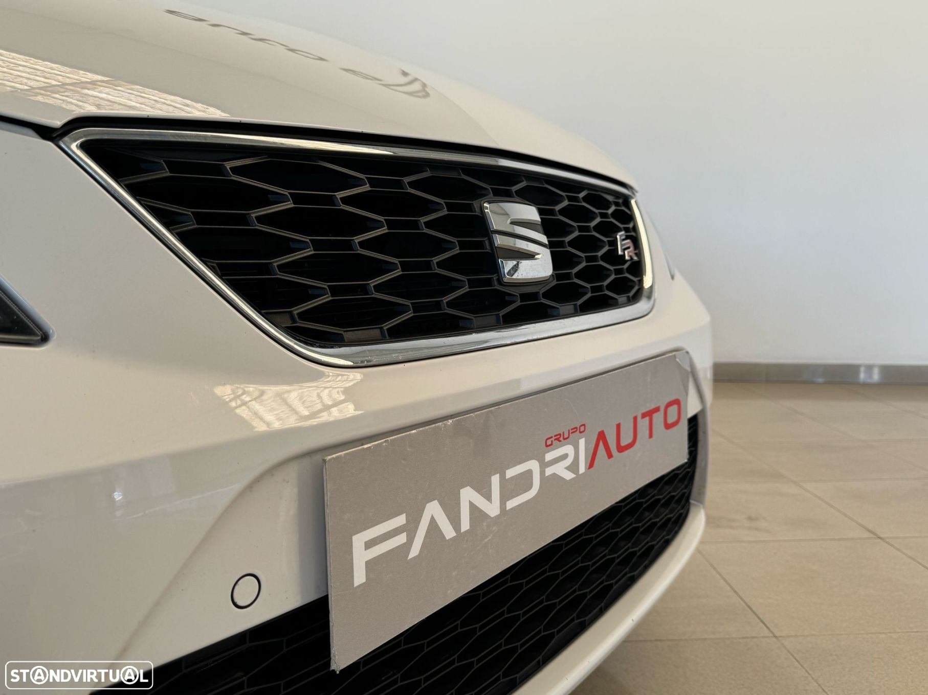SEAT Leon ST 2.0 TDI FR S/S - 4
