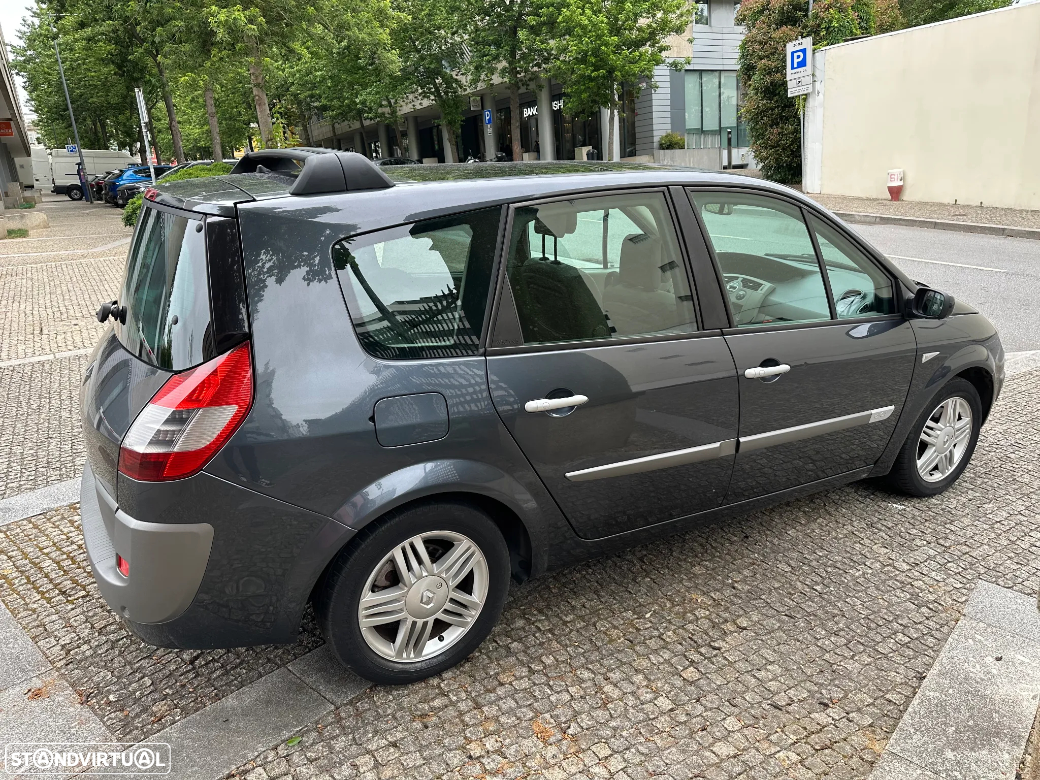 Renault Grand Scénic 1.5 dCi SL Exclusive II - 8