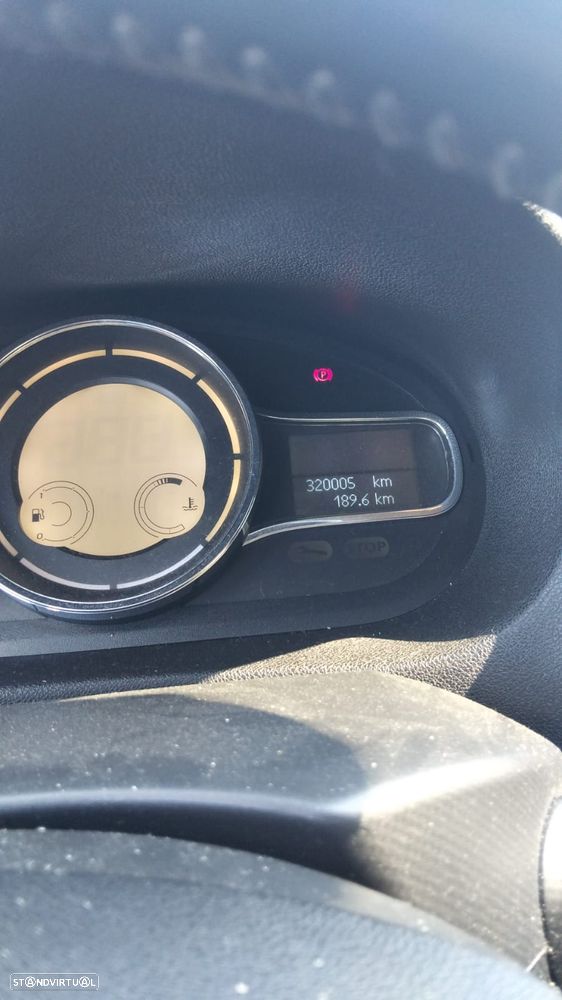 Renault Mégane Grand Coupe - 10