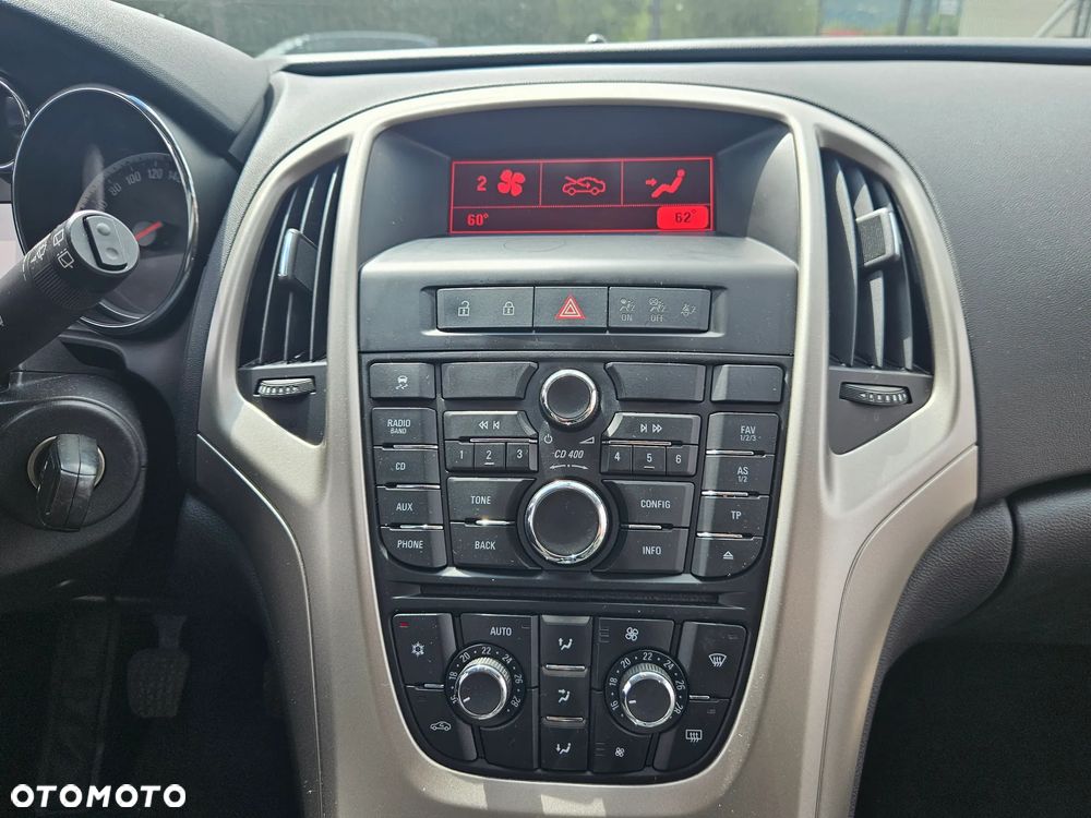 Opel Astra 1.4 Sports Tourer 150 Jahre - 14