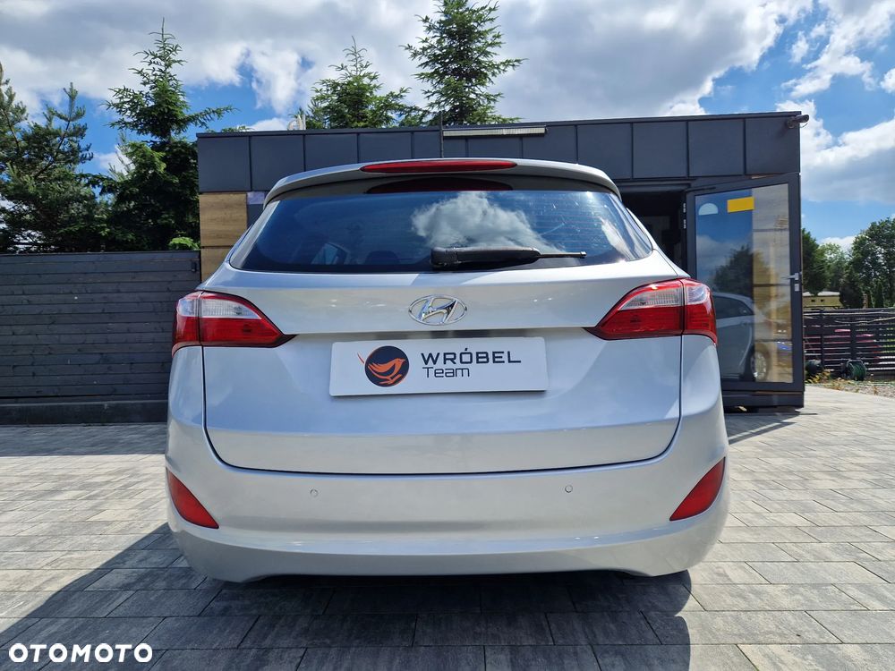 Hyundai i30 1.4 CRDi Comfort - 8