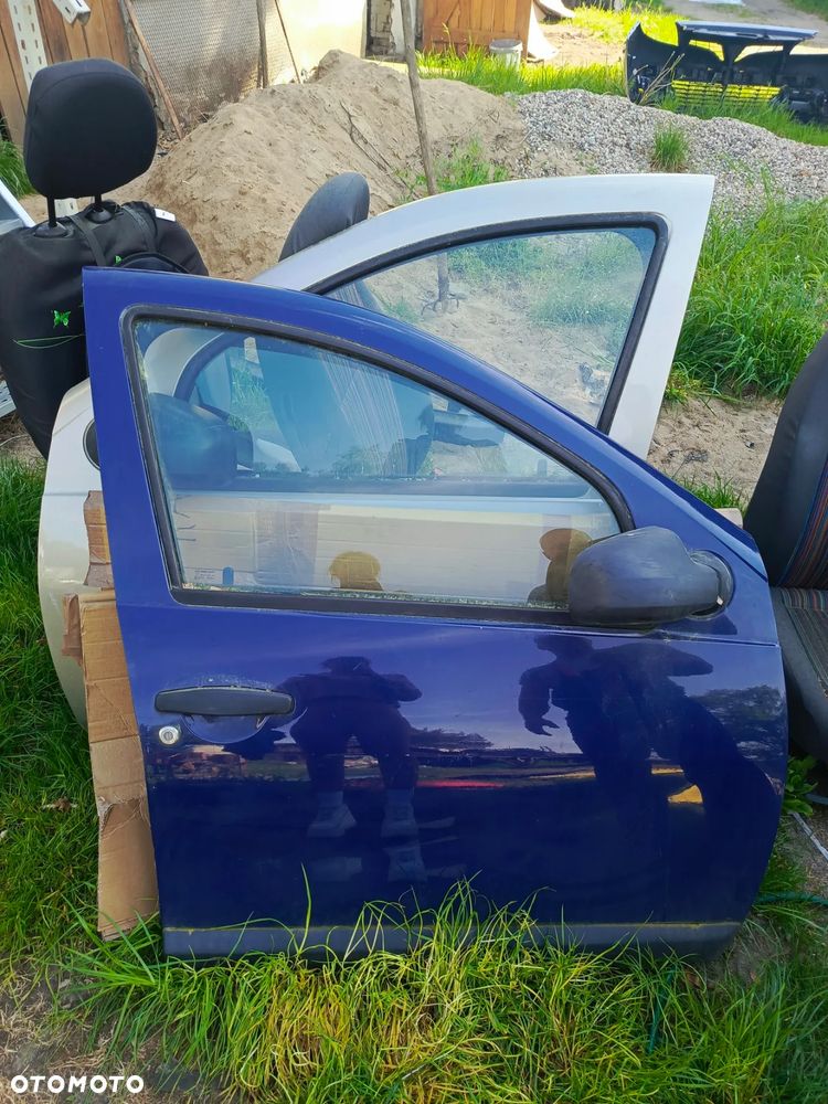COROLLA DRZWI PRZEDNIE LEWE 8P1 - 2