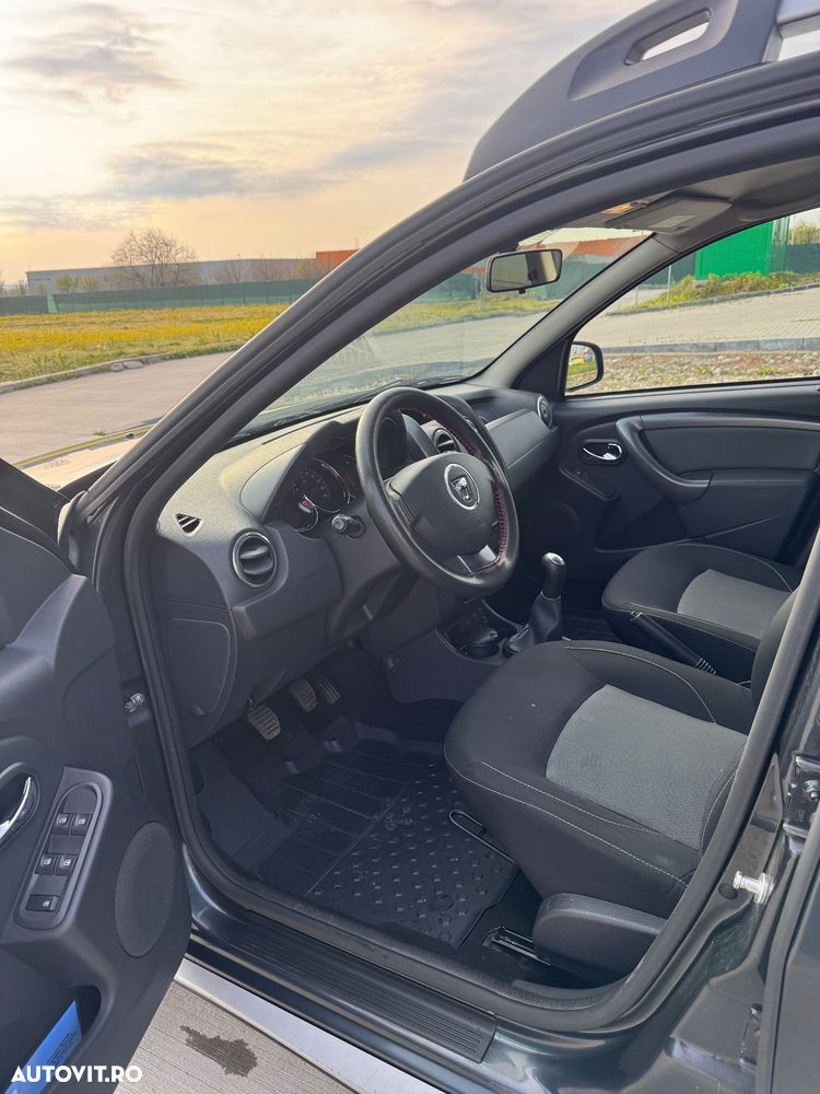 Dacia Duster 1.6 4x2 Laureate - 19
