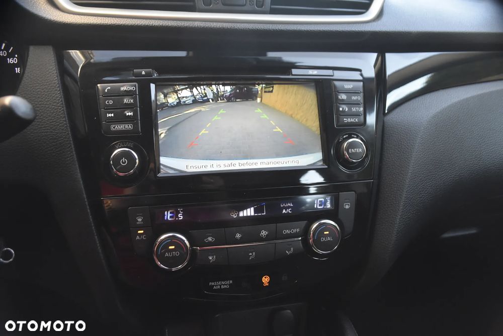 Nissan Qashqai 1.6 DCi Tekna+ - 9