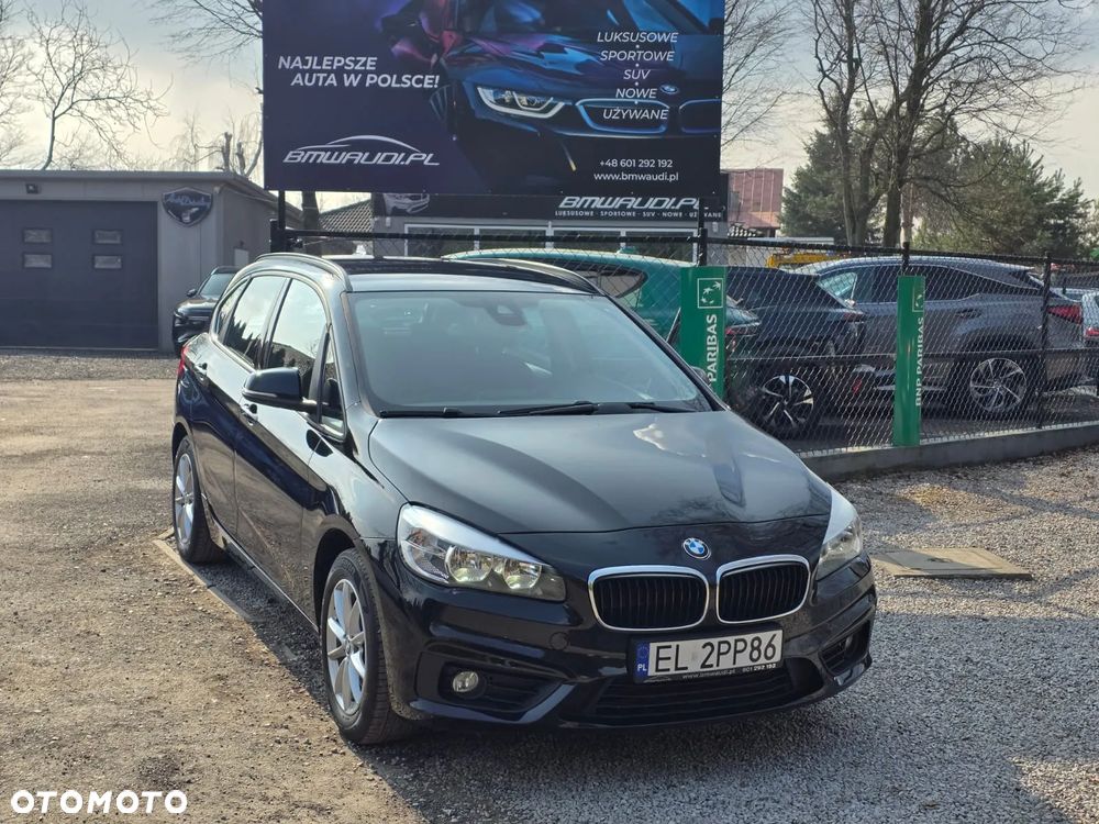 BMW Seria 2 218i - 3
