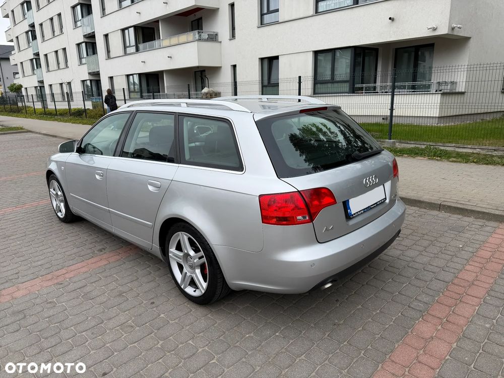 Audi A4 Avant 2.0 TDI - 7