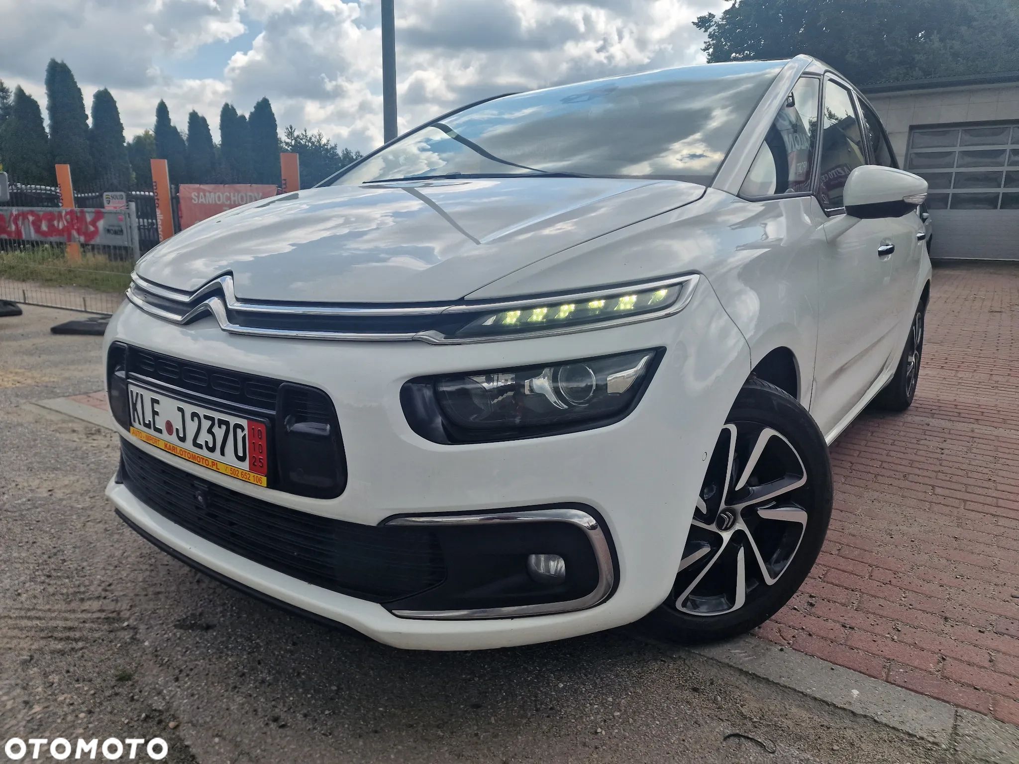 Citroën C4 Picasso 2.0 BlueHDi Exclusive - 1