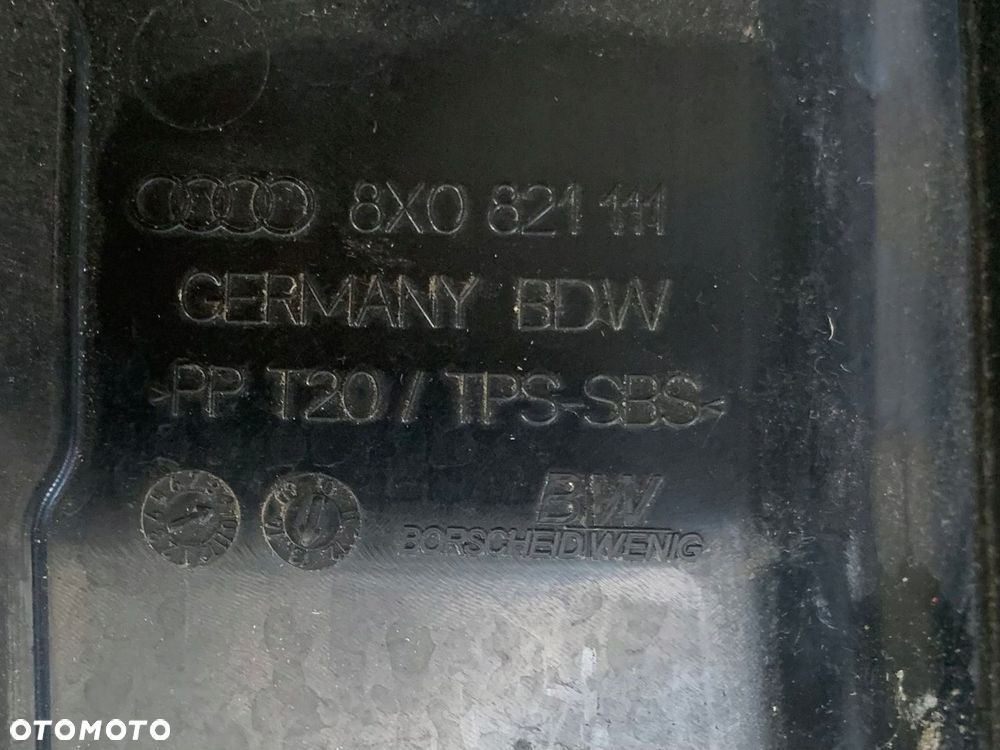 Audi OE 8X0821111 - 3