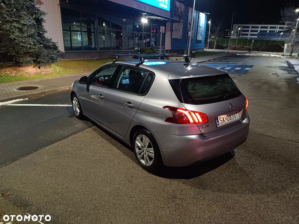 Peugeot 308 1.2 PureTech Business Line S&S - 3