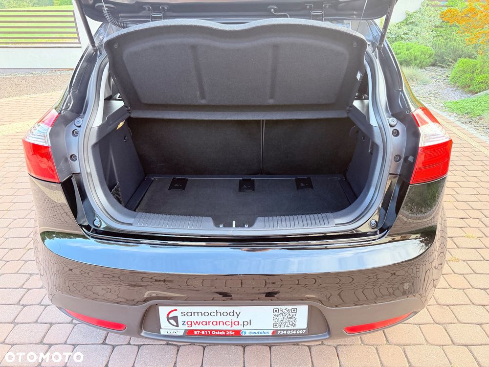Kia Rio ver-1-25-trend - 18