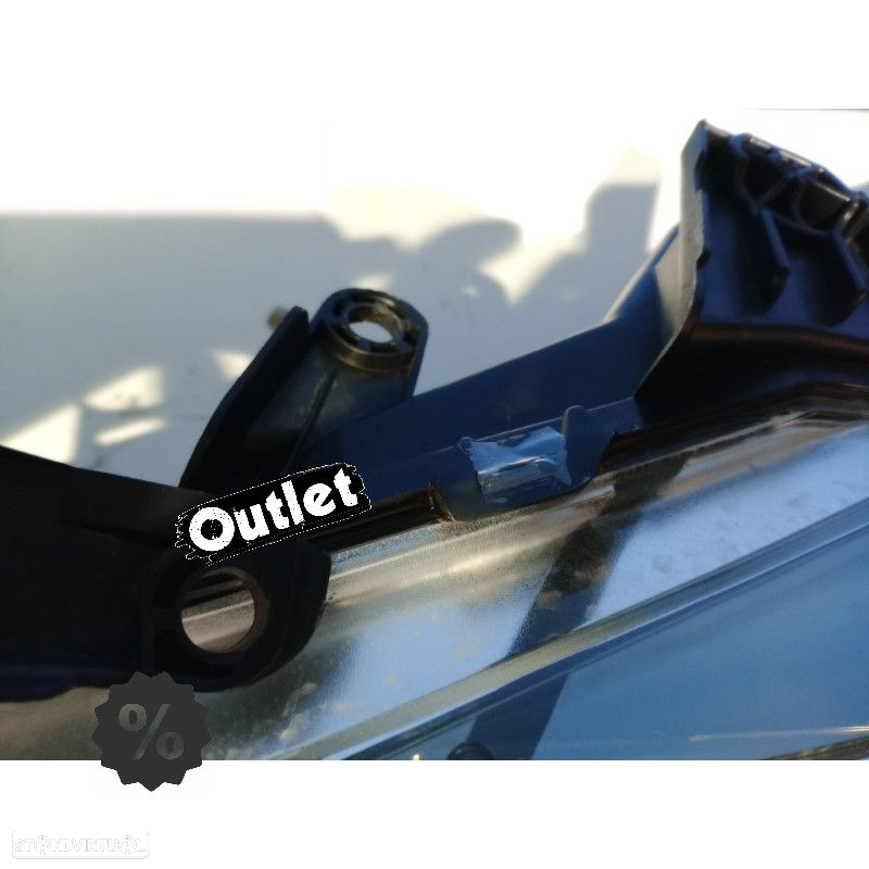 R145868C1 FARÓIS COM LUZ LED DIURNA PEUGEOT 207 06-12 FUNDO CROMADO - 3