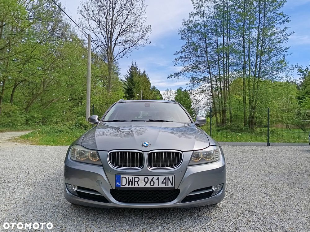 BMW Seria 3 318d DPF Edition Lifestyle - 9