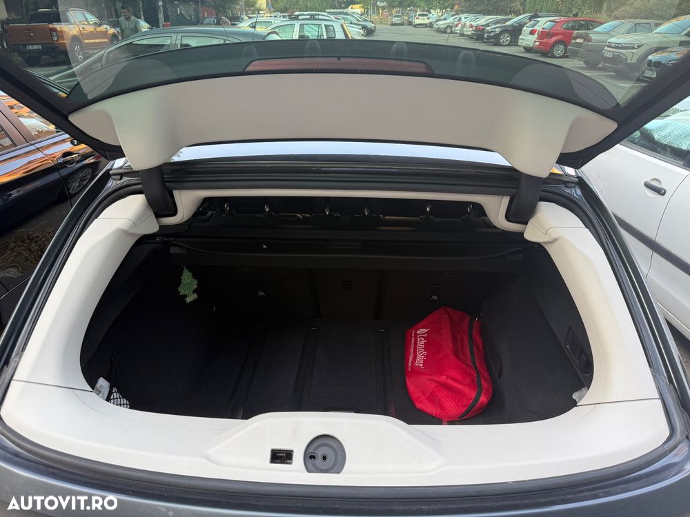 BMW Seria 3 320d xDrive AT MHEV - 12