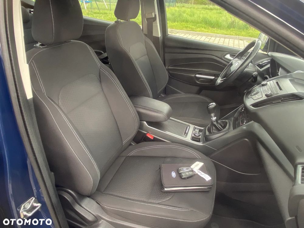 Ford Kuga 2.0 TDCi 4x4 Individual - 31