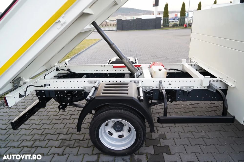 Iveco DAILY 35-130 / BASCULATOR SPATE / DUBLU / MANUAL - 9