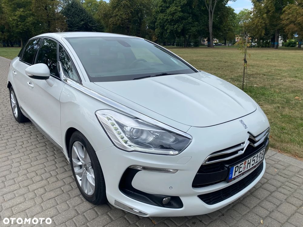 Citroën DS5 THP 155 Chic - 2