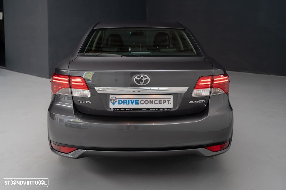 Toyota Avensis SD 2.0 D-4D Exclusive +Navi - 18