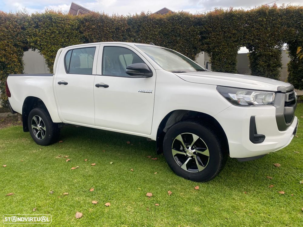 Toyota Hilux 2.4D 4WD CD IVA Dedutivel - 5