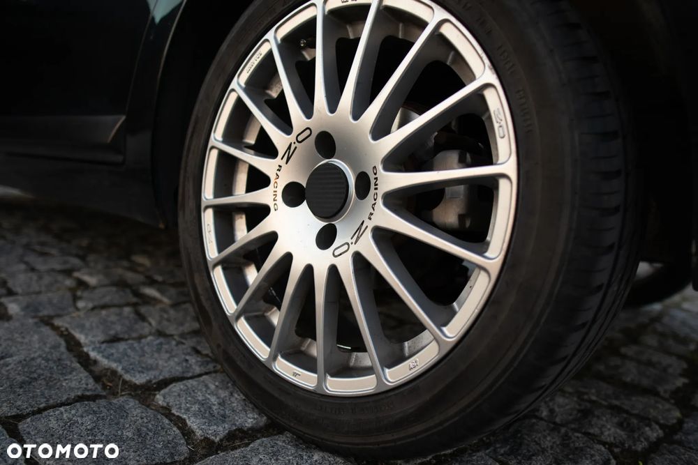 Citroën C4 1.6 HDi SX - 12