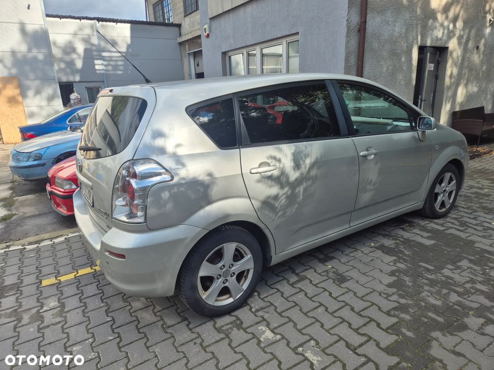 Toyota Verso - 6