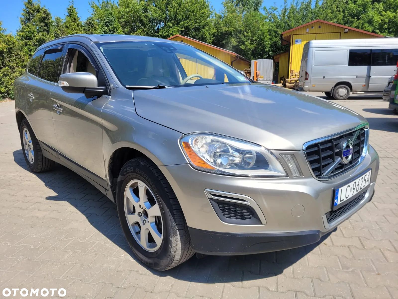 Volvo XC 60 - 1