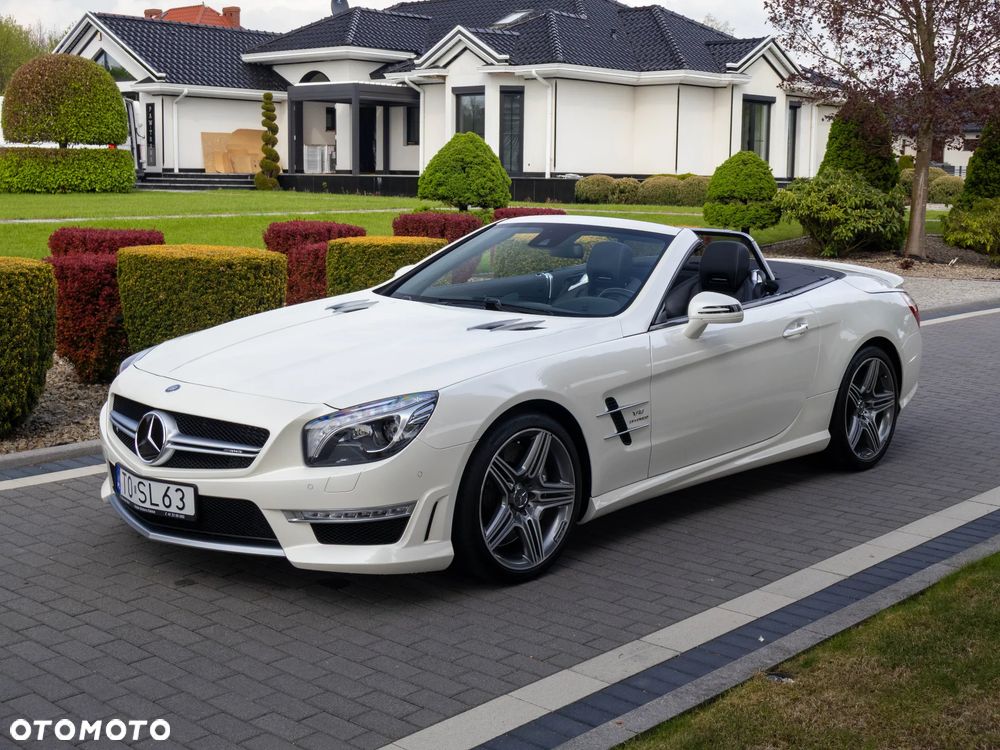 Mercedes-Benz SL 63 AMG - 28