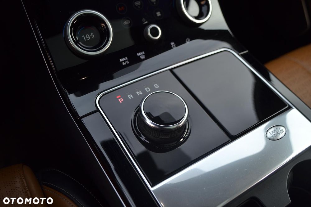 Land Rover Range Rover Velar 2.0 Si4 GPF R-Dynamic HSE - 26